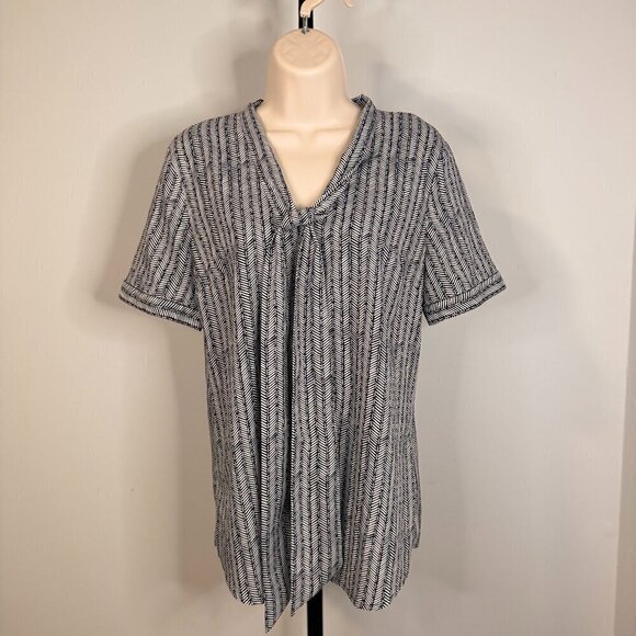 The Limited Women's Navy and White Tie Neck Button Down Blouse - Size Medium - Picture 1 of 5